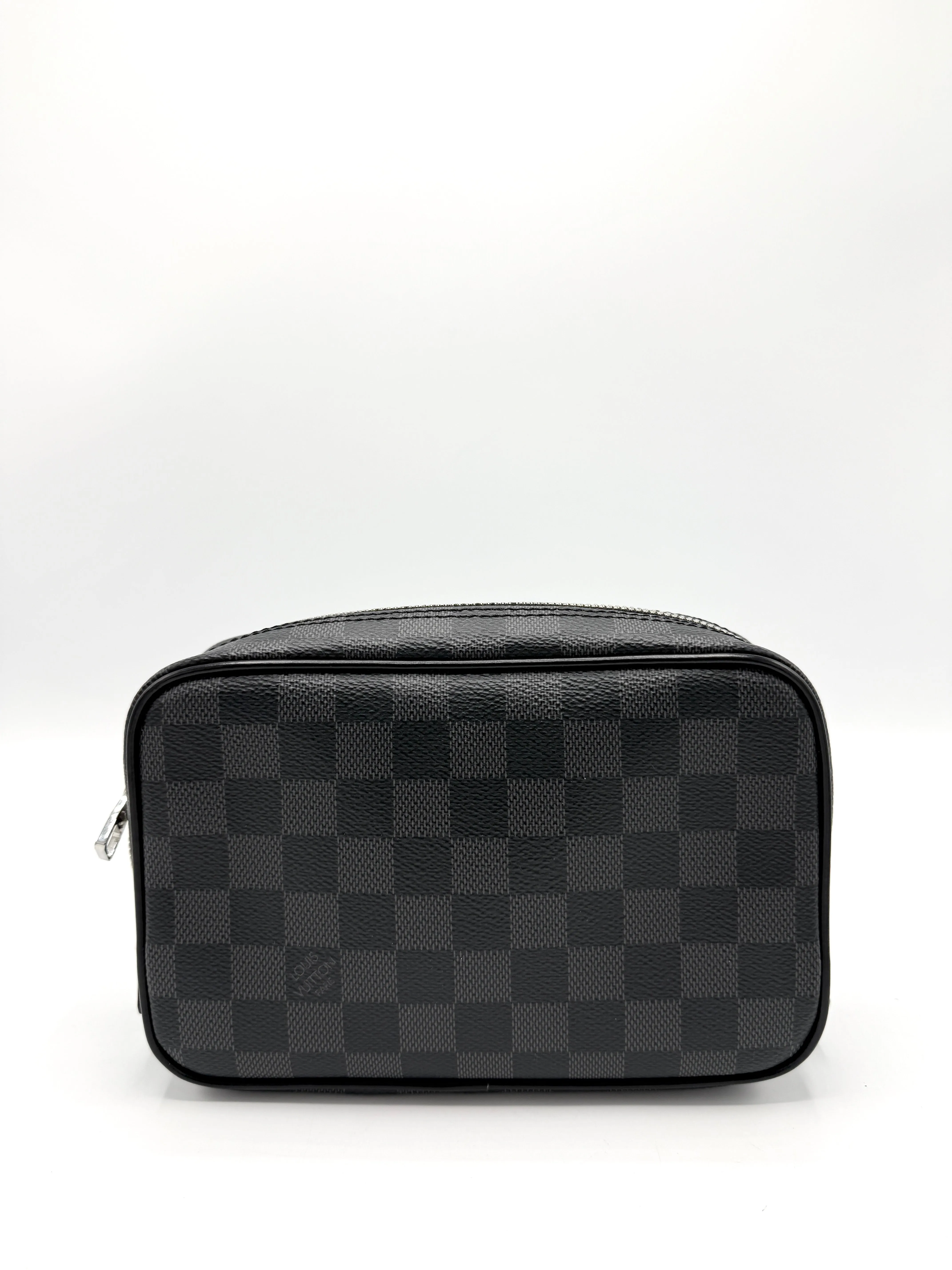Damier Graphite Toiletry Pouch 20