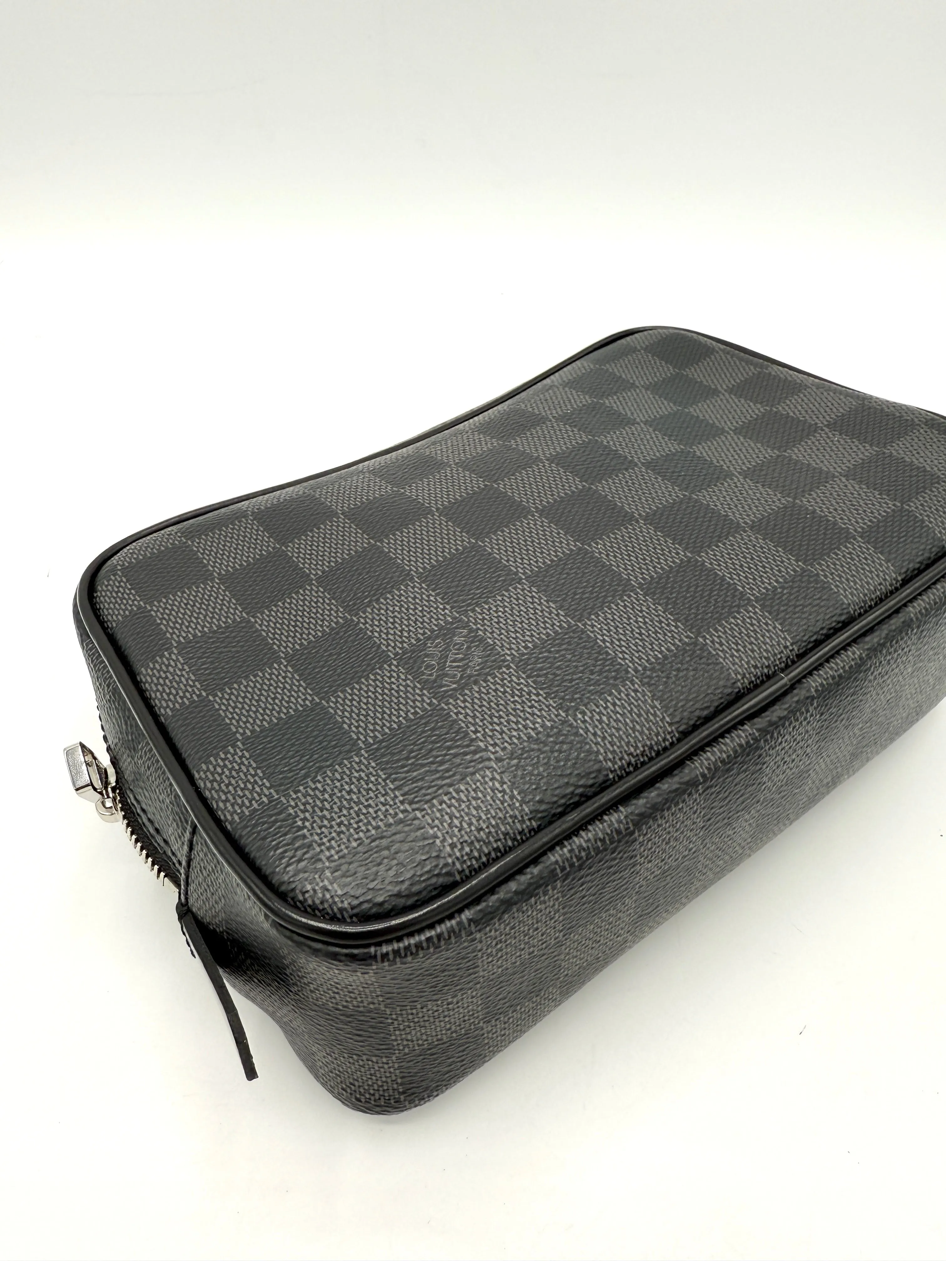 Damier Graphite Toiletry Pouch 20