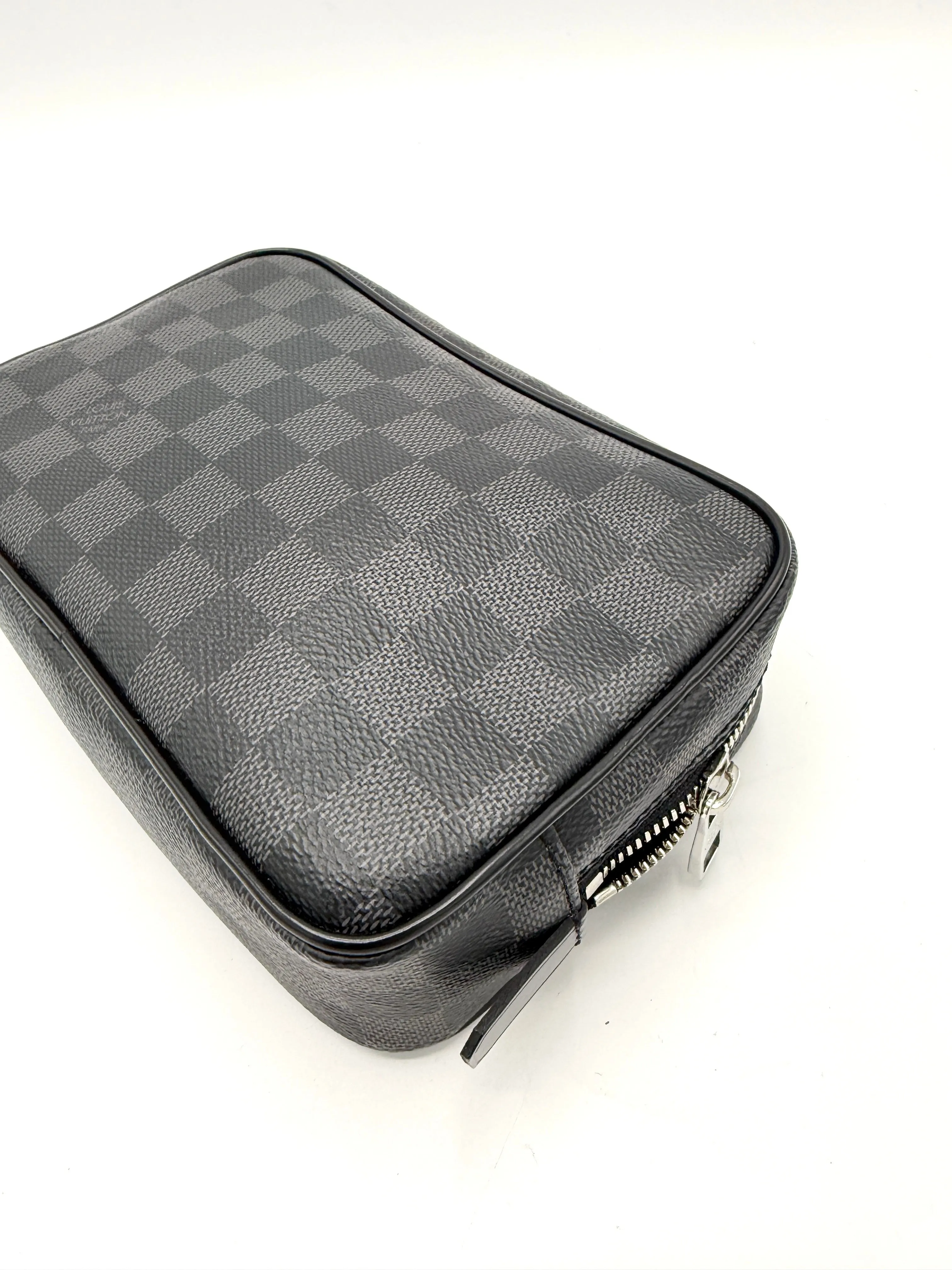 Damier Graphite Toiletry Pouch 20