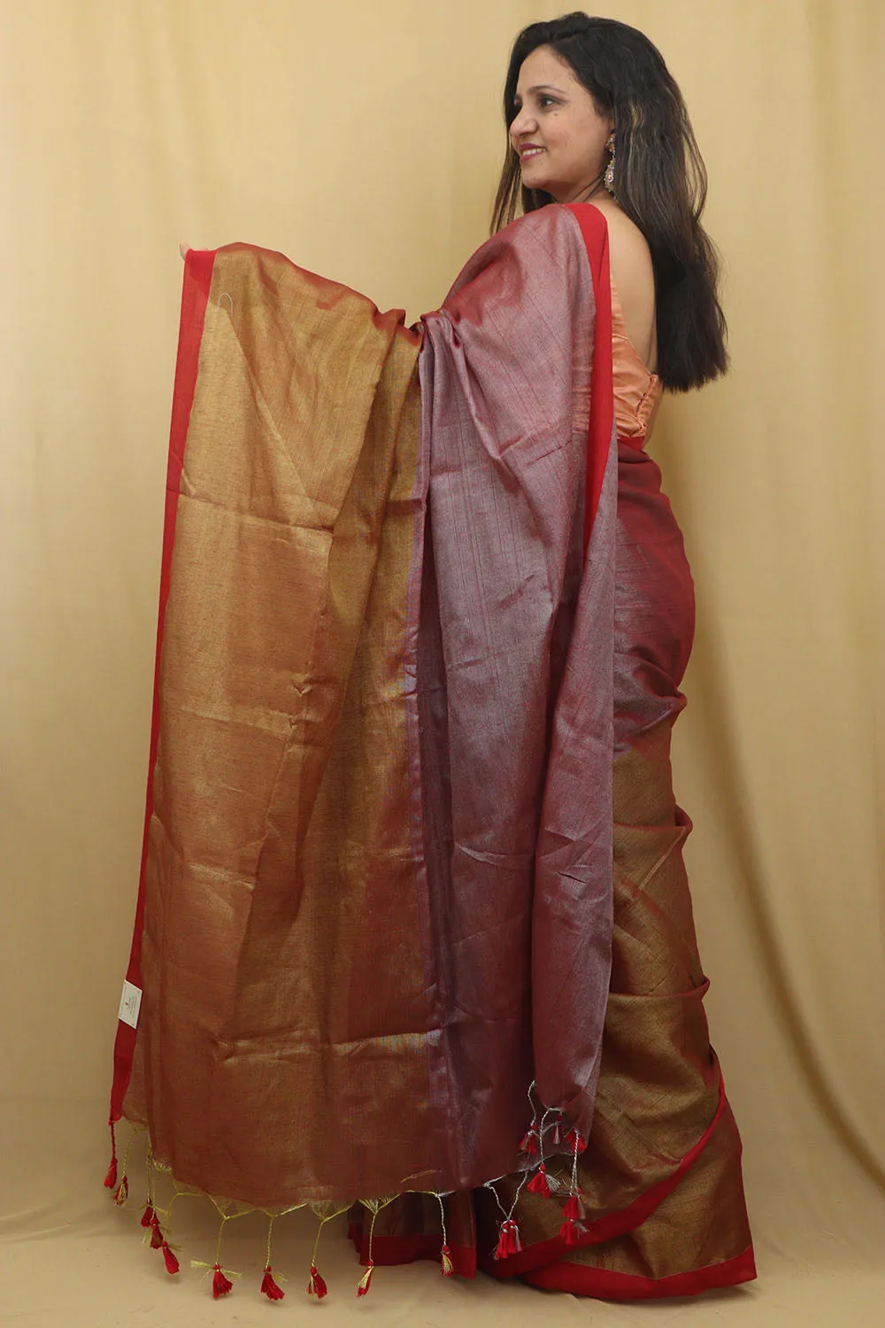 Stunning Pink & Gold Bengal Saree - Elegant & Timeless