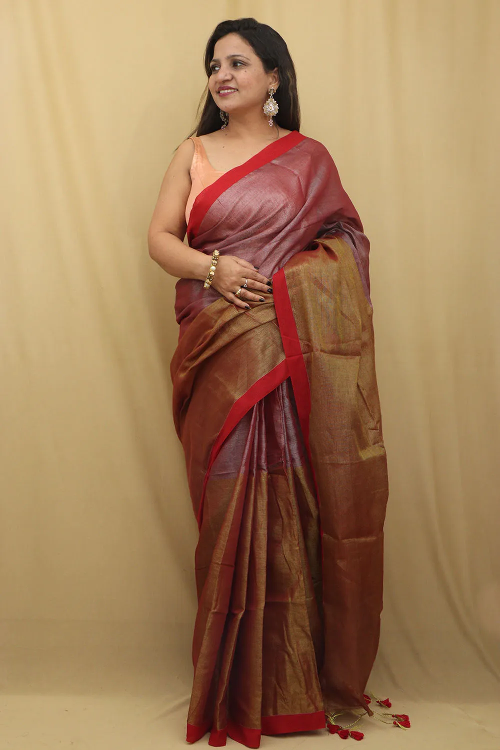 Stunning Pink & Gold Bengal Saree - Elegant & Timeless