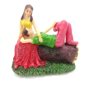 Unique Palette Love Couple Showpiece | Valentine Day Gifts for Girlfriend | Valentine Day Gifts for Boyfriend | Roamtic Love Couple Statue for Home Decoration Gift Showpiece, Multicolor
